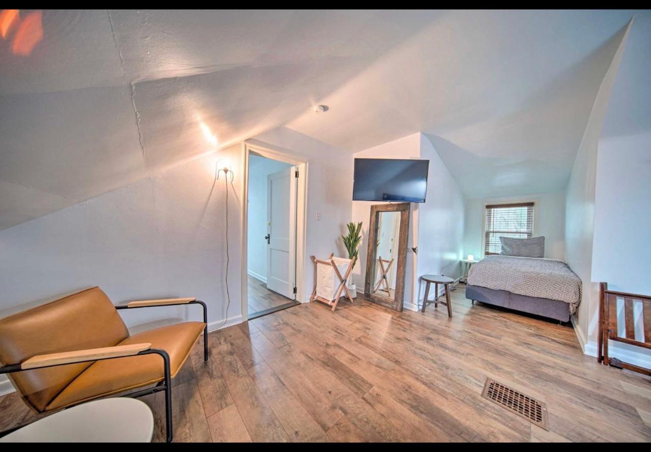 Modern Home • Family Friendly • Grill • Fireplace Erie Bagian luar foto
